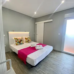 apt-stylish-2-by-homing.hotelaalgarve.com/